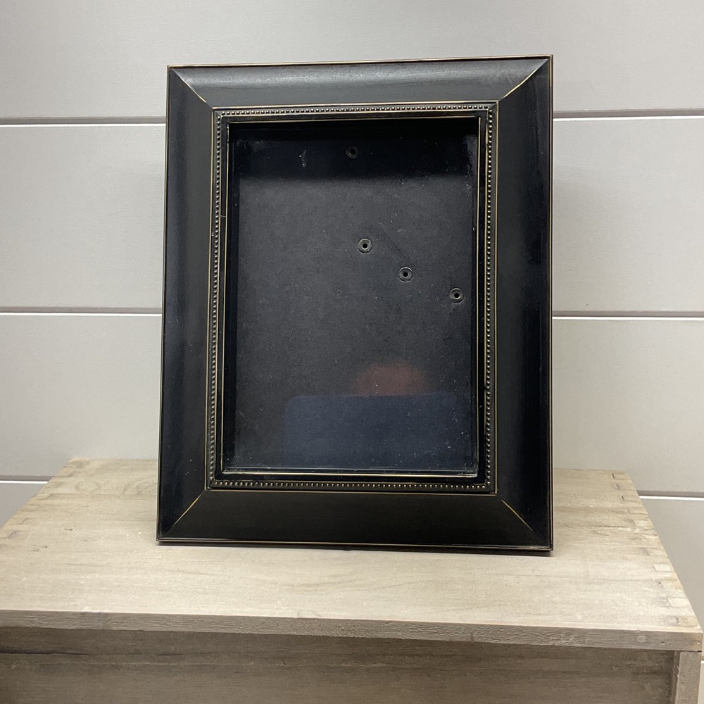 Black Wood Beaded 5x7 Picture Frame Gold Trim Velvet Backing Tabletop Display